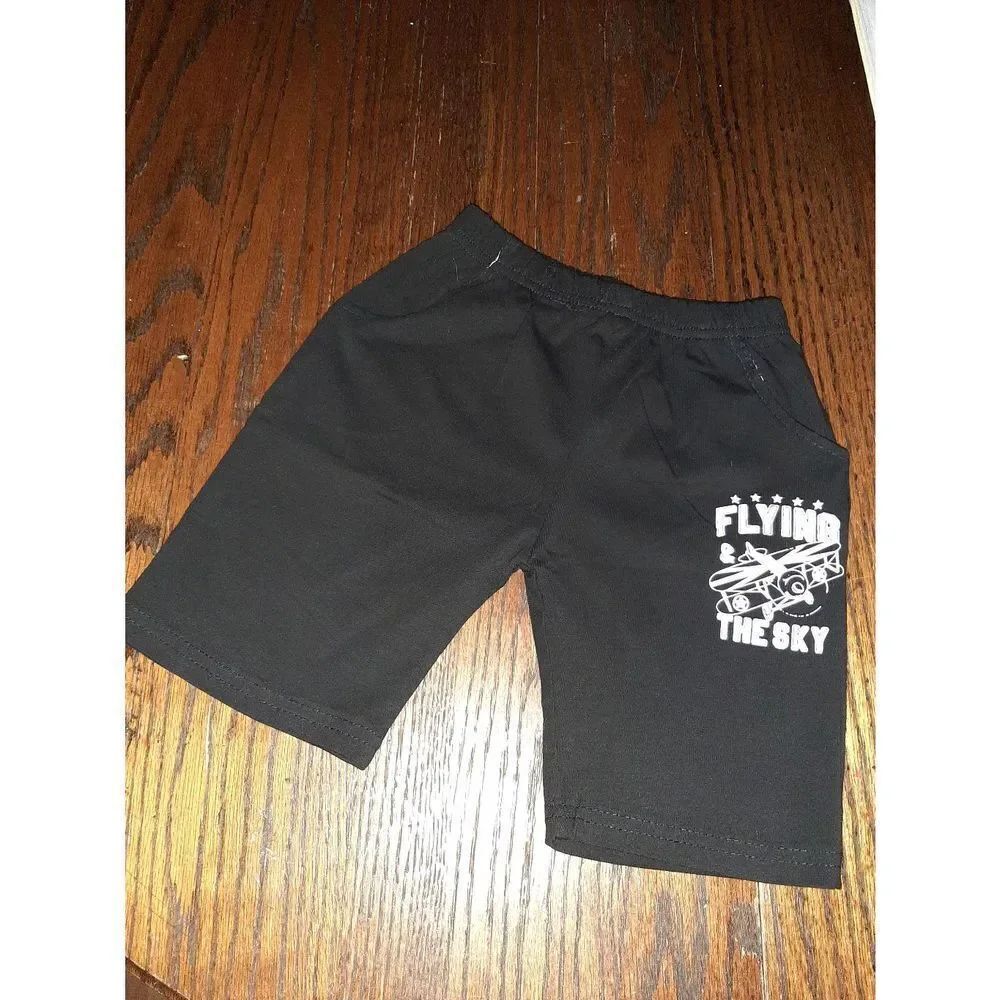 New Boy's Size 100 (3T-4T) Black White Flying the Sky Airplane Shorts Stretchy